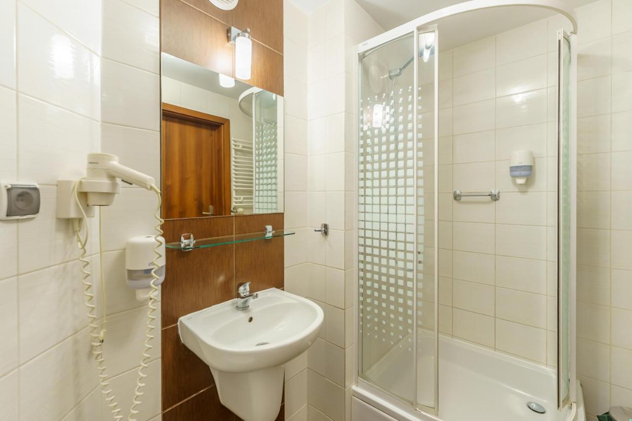 Arka Medical - Prywatny 517a W Czesci Apartamentowej Arka Medical Apartment